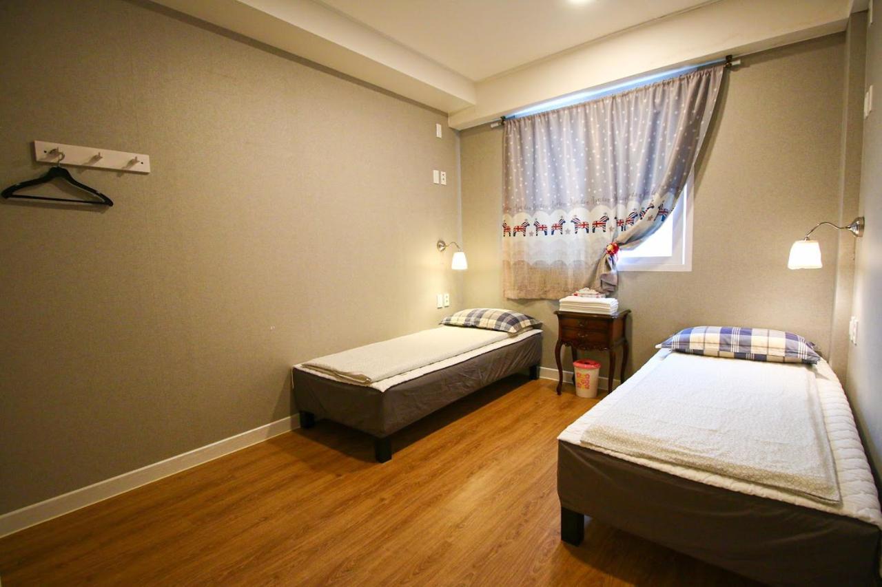 Lighthouse Guesthouse Mokpo Exterior photo